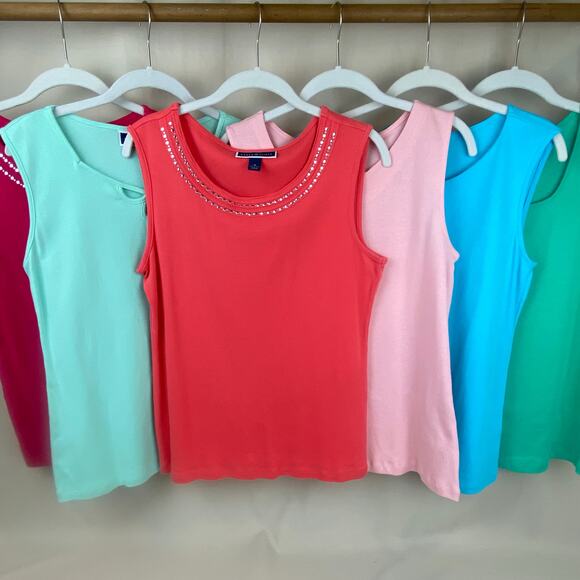 Karen Scott 100% Cotton Tank Bundle Scoop Neck Embellished sz Medium Pastel - Picture 1 of 11